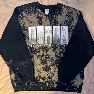 New York City Custom Made Crewneck Sweatshirt Men’s XL Gildan Heavy Blend